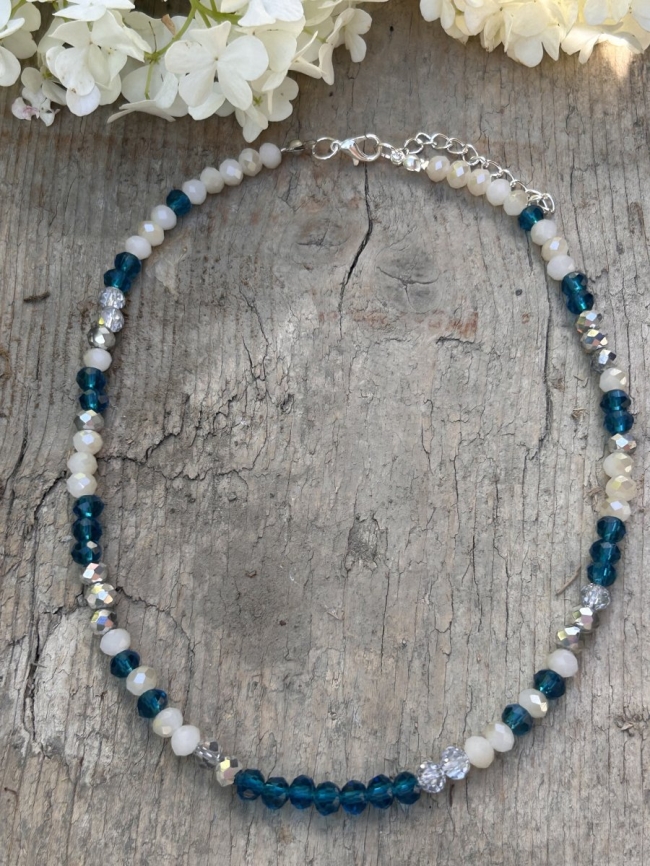 Collier - Island